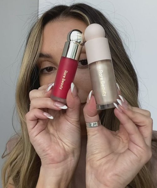 Soft Pinch Liquid Rouge in “Love”